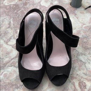 Black platform heels
